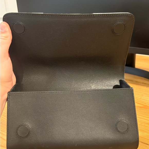 Perin Clutch - Picture 9 of 9